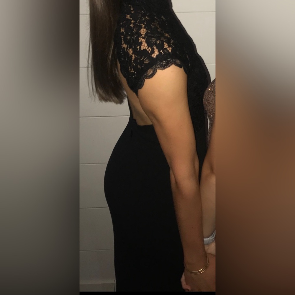 Black maxi dress - Picture 2 of 3